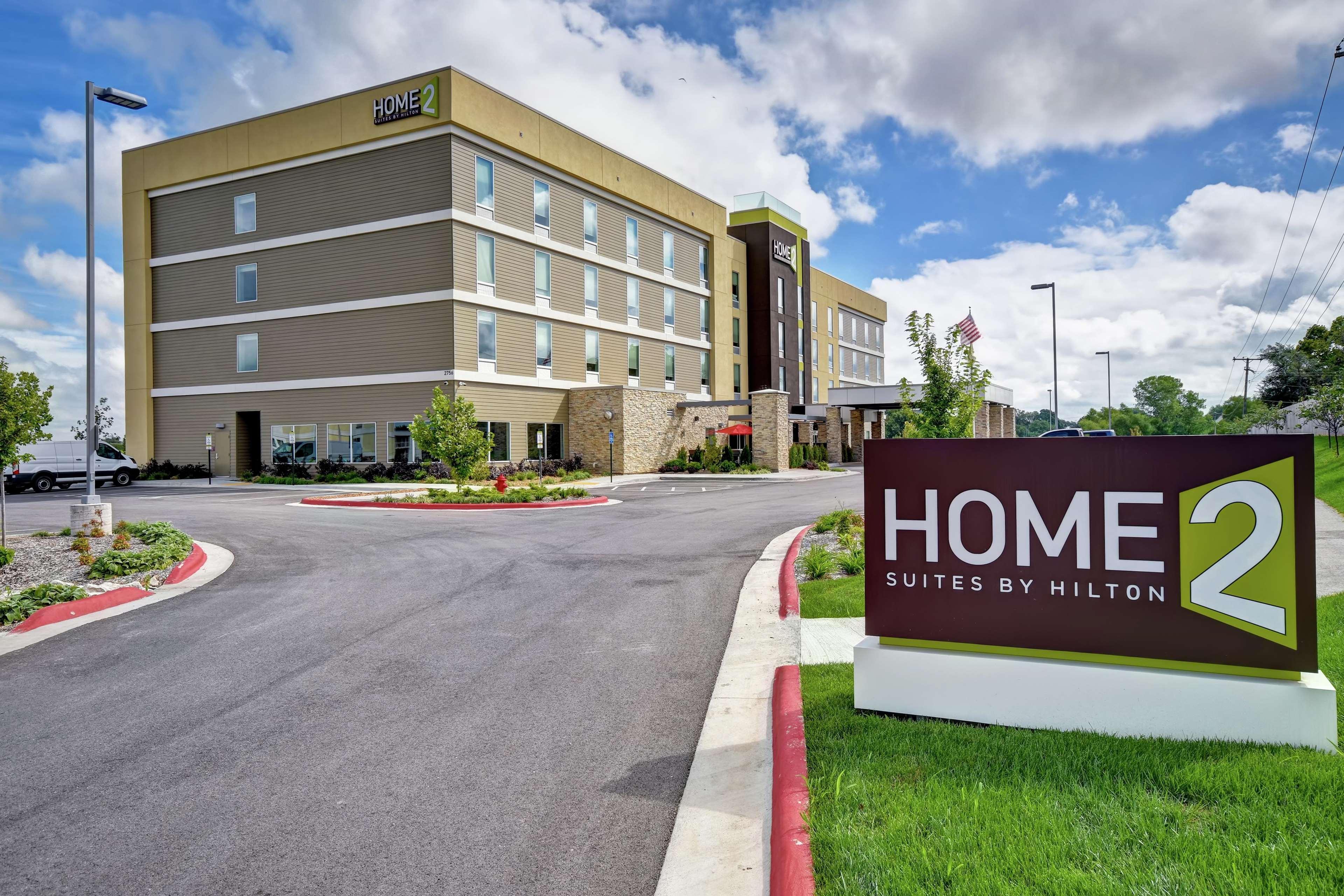 Home2 Suites By Hilton Springfield North Buitenkant foto