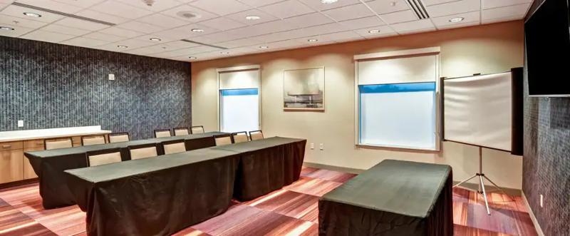 Home2 Suites By Hilton Springfield North Buitenkant foto